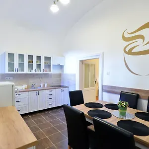 Foter Apartament